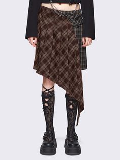 Own your look with our brown tartan asymmetric pleated midi skirt with edgy buckles. This plaid check skirt fuses retro and grunge for a striking vintage vibe. Shop now at Minga London! Kilt Pattern, Brown Tartan, Class Dismissed, Minga London, Check Pants, Asymmetric Skirt, Mid Skirt, Tartan Skirt, Check Skirt