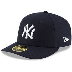 Men's New York Yankees New Era Navy Authentic Collection On Field Low Profile Game 59FIFTY Fitted Hat Fitted Hats Men, Yankee Hat, Embroidery Flats, New York Yankee Hat, Yankees Hat, Ny Yankees, Stylish Hats, New Era Cap, Fitted Hat