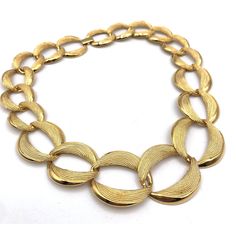 Vintage Signed NAPIER Gold Tone Chunky Textured Oval Link Statement Necklace 19"Fold over claspNice condition, no gold loss to necklace Gold Necklace Chunky, Gold Party Choker With Lobster Clasp, Retro Round Metal Necklaces, Retro Round Metal Necklace, Retro Yellow Gold Necklace For Formal Occasions, Elegant Metal Chain Necklace With Gold Clasp, Vintage Gold-tone Metal Chain Necklace, Vintage Gold-tone Chain Necklace, Vintage Gold-tone Round Chain Necklace