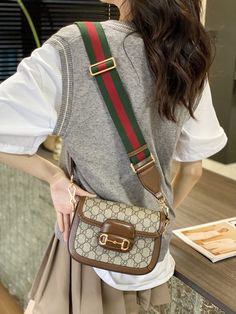 Luxury Casual Gucci Bag, Luxury Gucci Crossbody Bag, Chic Gucci Shoulder Bag, Luxury Chic Gucci Shoulder Bag, Chic Gucci Crossbody Shoulder Bag, Gucci Sling Bag, Aldo Bags, Baby Dior