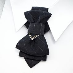 Black Standard Tie With Bow, Dapper Black Bow With Ties, Black Bow Suit And Tie Accessories For Business, Elegant Black Ties For Black-tie Events, Elegant Black Bow Tie For Business, Elegant Black Suit And Tie Accessories For Black-tie Events, Luxury Black Suit And Tie Accessories For Business, Elegant Black Suit And Tie Accessories For Office, Elegant Black Bow For Business