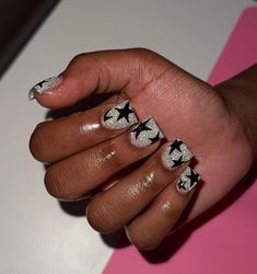 Black And White Nail, Black And White Nail Art, Henna Inspo, Acrylic Nail Set, Kitty Accessories, Hard Nails, Colored Acrylic Nails, Girly Acrylic Nails, White Nail Art