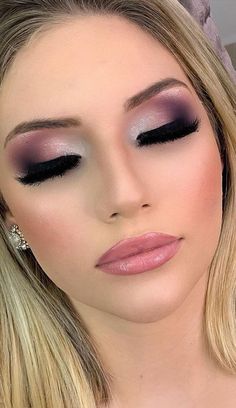 Purple And Gold Eye Makeup, Smokey Purple Eye Makeup, Nighttime Makeup, Purple Wedding Makeup, Purple Smokey Eye Makeup, Carnaval Make-up, Party Eye Makeup, Makeup Shimmer