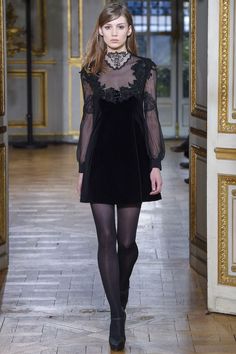 Black Clothes, Dress Idea, Mode Casual, Zuhair Murad, Fall 2017, Looks Vintage, Coco Chanel, Moda Fashion