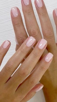 Model Nails Natural, Milky Pink Nails, Pink Nails Opi, Neutral Nail Designs, Natural Nails Manicure, Kutek Disney, Milky Pink, Subtle Nails