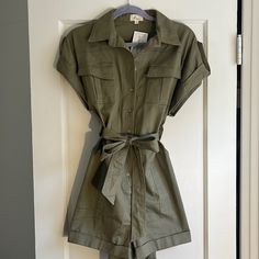 Army Green Romper. Never Worn, New With Tags. Size Large. Adjustable Drawstring. Green Romper, Army Green, Pant Jumpsuit, Jumpsuit Romper, Pants For Women, Rompers, Tags, Pants, Green