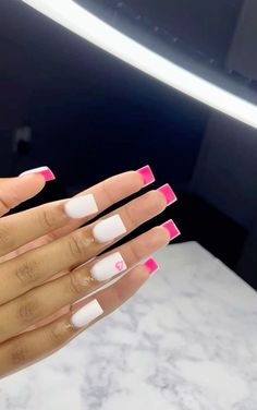 The latest nail style trend to hit Instagram is a creative way to celebrate the season. Users are uploading images of nails painted to look like the knit sweaters that are perfect for this time of the year.  .. Dope Nail Designs Mid Length, Simple Baddie Nails, Nail Ideas Black Women, Short Nails Nail Art, Nail Salon Nails, Basic Baddie Nails, Bts Nails, Bad Kid