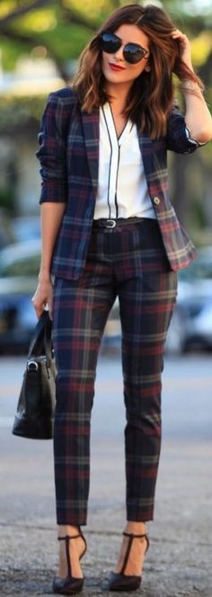 November Fashion, Fashionable Work Outfit, Spring Work Outfits, Summer Work Outfits, Casual Work Outfit, Professional Attire, Business Outfit, Casual Work Outfits, Adriana Lima