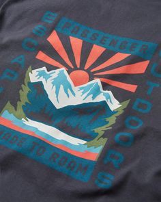 Crafted in our heavyweight recycled and organic cotton blend and cut in a relaxed fit with a wider body and dropped shoulders, the Sierra is a solid layer for your next road trip. School Sweater Design, Tee Shirt Ideas, School Sweater, Winter Activewear, Digital Art Beginner, Surf Accessories, Mountain Designs, 80s Retro