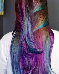 30 Mesmerizing Mermaid Hair Color Ideas Real Life Fantasy Mermaid Hair Color Ideas, Oil Slick Hair Color, Styling Hairstyles, Oil Slick Hair, Rave Bras, Fairy Costumes, Mermaid Hair Color, Hair Colorful