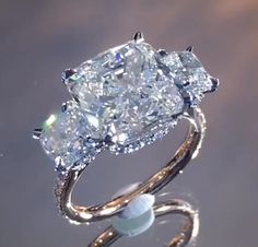 Vintage Diamond Engagement Rings, Modern Rings, Luxury Engagement Rings, Gorgeous Engagement Ring, Bling Rings, Dream Ring, Fine Rings, Exquisite Jewelry, Vintage Diamond