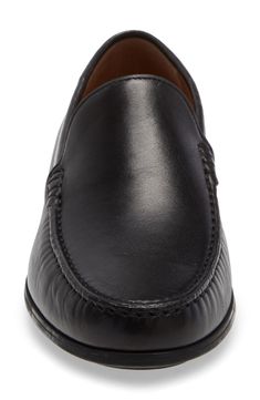 Memory foam cushioning provides all-day comfort in this handsome Venetian loafer featuring hand-sewn construction. Memory foam cushioning Leather upper and lining/rubber sole Imported Men's Shoes Johnston Murphy, Chukka Boots, Loafers Men, Size 13, Hand Sewing, Memory Foam, Leather Upper, Men's Shoes, Loafers