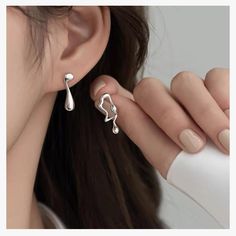 Waterdrop Irregular Fashion Earrings. Silver. Hypoallergenic. New!! Droplet Earrings, Water Drop Earrings, Woman Personality, Retro Punk, Mismatched Earrings, Girl Mom, Water Drops, Water Drop, Party Accessories