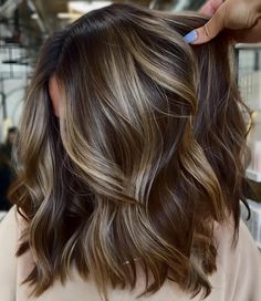 Highlights For Dark Brown Hair, Cinnamon Hair, Dark Hair With Highlights, Hair Done, Balayage Brunette, Normal Hair, Hair Color And Cut, Brown Hair With Highlights