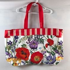 Este Lauder Bag Floral Red Beach Bag For Spring Travel, White Shoulder Gift Bag For Spring, Spring White Gift Bags, White Gift Bags For Spring, Este Lauder, Royal Copenhagen Porcelain, Moroccan Boho, White Tote Bag, Pink Tote Bags