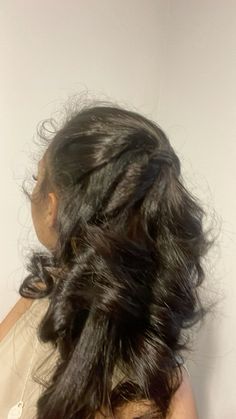 Curled Natural Hair, Natural Hair Silk Press Medium Length, Long Hair Natural, Healthy Black Hair, Pressed Natural Hair, Silk Press Natural Hair, Twisted Hair, Cute Box Braids Hairstyles, Flat Iron Hair Styles