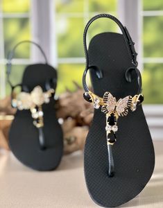 Get ready to fall in love with this elegant design. Our sandals are beloved for their timeless style and exceptional comfort.The glamorous brazilian rhinestone is carefully wrapped to the straps with the most perfect and soft silk yarn. Now you can elevate your look without sacrificing comfort.Each piece is carefully designed and impeccably handmade with the finest brazillian materials.Have a handmade look with a touch of glam. Elegant Ankle Strap Sandals For Vacation, Chic Adjustable Wedding Sandals, Elegant Open Toe Sandals For Vacation, Elegant T-strap Sandals With Ankle Strap For Vacation, Elegant Sandals With Single Toe Strap For Vacation, Elegant Single Toe Strap Sandals For Vacation, Elegant Open Toe T-strap Sandals For Vacation, Chic Embellished Sandals For Vacation, Elegant T-strap Sandals With Single Toe Strap For Vacation