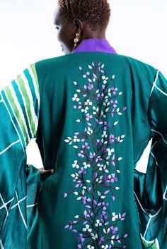 embroidered kimono floral Traditional Green Dress With Kimono Sleeves, Green Dresses For Tea Ceremony, Spring Wedding Green Kimono, Spring Satin Kimono With Kimono Sleeves, Green Long Kimono For Wedding, Elegant Green Dress With Kimono Sleeves, Elegant Green Spring Kaftan, Elegant Green Silk Robe, Spring Silk Kimono With Floral Embroidery