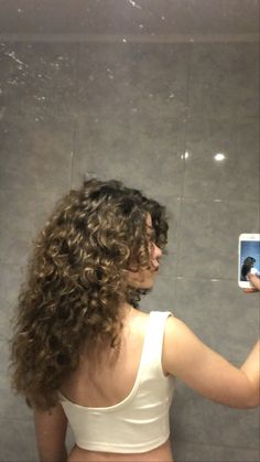 90s Blowout On Curly Hair, Long Curly Layers Haircut, Curly Hair Care Aesthetic, Medium Wavy Haircuts With Layers, Mid Length Hair Curly, 90s Curly Haircut, Rounded Layers Curly Hair, Long Curly Hair Layers, Long Layered Haircuts Curly Hair