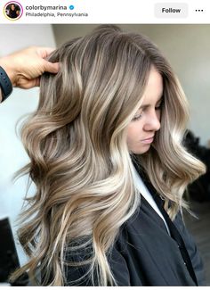 Hair Color Ideas For Brunettes Ash Blond, Money Piece Dimensional Blonde, Bronde Long Hair, Multi Dimensional Blonde, Dimensional Blonde With Money Piece, Dimensional Bronde, Pale Blonde Hair, Copper Blonde Hair Color