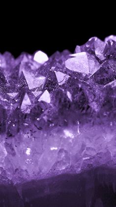 Crystal Wallpaper, Diamond Aesthetic, Edit Photos, Rocks And Crystals, Sugar Skull, Photo Editing, Amethyst, Wallpapers