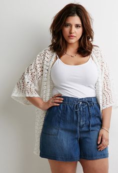 FOREVER 21+ Chambray Drawstring Shorts (Plus Size) Plus-koon Muoti, Plus Size Summer Outfits, Look Plus Size, Plus Size Summer Outfit, Curvy Plus Size, Outfit Trends, Moda Plus, Plus Size Fashion For Women, Angkor