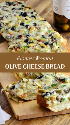 Pioneer Woman Olive Cheese Bread Olive Cheese Bread Recipe, Cheese Bread Recipe, Olive Recipes, Bread Appetizers, Cheese Bread, Best Dinner Recipes