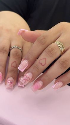 Nail Inspo Cute Simple, September Nails 2024 Short, Short Nail Inspo Acrylic, Coquette Short Nails, Nails September 2024, Pink Winter Nails Short, September Nails Short, Pink Short Nails Acrylic, Pink Fall Nail Ideas