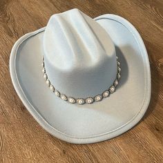 Baby Blue Cowboy Hat With Diamond And Pearl Band. Nwt Baby Blue Hat, Blue Cowboy Hat, Baby Cowboy Hat, Cowgirl Party Decorations, Quince Planning, Green Baseball Cap, 2024 Wishlist, Raffia Hat, Pink Beanies