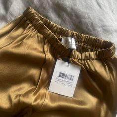 Dissh Simone Bias Pant In Usa Size 2 Or Aus Size 6. Nwt Never Been Worn. Casual Gold Pants For Workwear, Chartreuse Color, Jumpsuit Trousers, Pant Jumpsuit, Size 2, Pants For Women, Trousers, Size 6, Satin