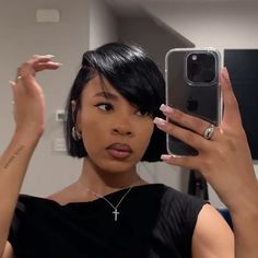 GLOBAL TRANSFORMATIONS | Now THIS is a bob! 👏🏾🔥 Still crushing on this luscious silk press and bob cut ⁠ @hairhabitssalon 🔥 @shes.it__ ‘s smile and nod at the end… | Instagram Asymmetric Bob Black Women, Black Women Hairstyles Bob, Relaxed Hair Bob Styles, Flowy Bob Black Women, Straight Bob With Side Part, Side Part Bob Silk Press, Short Natural Blowout, Mom Bob Black Women, Side Part Short Hair Black Women