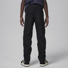 These pants are a modern blend of cargo and workwear pants. They're made of woven cotton canvas, the stretch waistband with drawcord provides a comfy fit and the multiple pockets can be used to stash small items, making these pants great for business casual or streetwear looks. Cotton Cargo Pants With Multiple Pockets And Tapered Leg, Cotton Tapered Leg Cargo Pants With Multiple Pockets, Cotton Cargo Pants With Tapered Leg And Cargo Pockets, Urban Cotton Cargo Pants For Outdoor, Urban Straight Leg Cotton Cargo Pants, Outdoor Cotton Cargo Jeans With Hip Pockets, Straight Cotton Cargo Jeans With Hip Pockets, Cotton Straight Cargo Jeans With Hip Pockets, Relaxed Fit Cotton Cargo Jeans For Outdoor