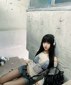 Acubi Club, Chinese Douyin, Korean Fashion Grunge, Y2k Acubi, Simple Streetwear, Acubi Fashion, Trendy Tiktok, Rockstar Girlfriend, 일본 패션