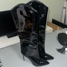 Schutz Black Patent Leather Calf Boots Size 6.5 Brand New Black Patent Leather Snip Toe Boots, Black Patent Leather Boots With Snip Toe, Patent Leather Knee-high Boots With Round Toe For Party, Black Snip Toe Knee-high Boots For Fall, Chic Black Snip Toe Mid-calf Boots, Casual Black Pointed Toe Knee-high Boots, Casual Black Knee-high Boots With Pointed Toe, Casual Black Heeled Boots With Pointed Toe, Chic Black Mid-calf Boots With Snip Toe