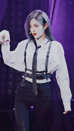 Harness Outfits, Bts Fake Love, Harness Outfit, Woman In Suit, Tomboy Style Outfits, Korean Girl Fashion, Fake Love, Tomboy Fashion, Love Live