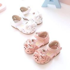 Cute princess baby sandals hallow leather shoes Girls Leather Shoes, Summer Princess, The Hallow, Sandals Cute, Princess Baby, Baby Sandals, Animal Prints Pattern, Cute Princess, Baby Princess