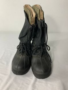 Kamik Mens Boots Size 8 Color: black Very warm! Bag 2yb JN Moccasins, Boots Men, Thrift Store, Boots, Black, Color