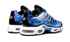 The Nike Air Max Plus "Light Streaks" is a colorway of the retro performance running shoe with a predominately blue appearance.  One of multiple colorways released in celebration of the Air Max Plus’s 25th anniversary in 2023, the “Light Streaks” features a gradient white-and-blue upper with light streak outlines in place of the model’s original palm tree inspired TPU overlays.  A black Swoosh appears on either side of the shoe.  Glossy black panels can be seen on the forefoot and spine.  Yellow