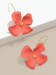 Camilla Floral Threader Earring | Fashion ZENZII Jewelry Party Earrings, Hand Painted Flowers, Jewelry Bag, Pull Through, Threader Earrings, Flower Earrings Studs, Flower Studs, Product Photography, Flower Earrings