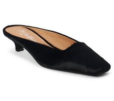 Step into sophistication with the Classy mule. Featuring a sleek square toe and a chic kitten heel, this mule is perfect for elevating your fall and winter wardrobe. Its padded insole ensures comfort, while the leather lining adds a touch of luxury. From Matisse. Elegant Mules With 4-inch Heel, Sleek Mules With 4-inch Heel And Pointed Toe, Elegant Mules With 4-inch Heel And Medium Width, Elegant Mules With 4-inch Heel And Pointed Toe, Pointed Toe Mules With 4-inch Heel Medium Width, Heeled Mule, Jewelry Gift Guide, Mary Jane Pumps, Italian Jewelry