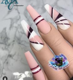 Burgundy Geometric Nails, Wow Nails, Cute Acrylic Nail Designs, Nails 2023, Nail Designs Glitter, Nail Art Ideas