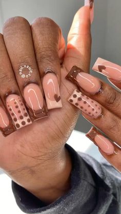 Nail Inspiration Short, Short Nails White, Short Nail Set, Nails Acrylic Short, Brown Acrylic Nails, Colored Acrylic Nails, Work Nails, Fall Acrylic Nails, Short Square Acrylic Nails