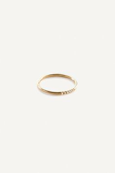 VI Line Ring – Kinn // $320 Everyday Yellow Gold Diamond Ring With Si Clarity, Everyday Yellow Gold Diamond Ring Si Clarity, Holding Onto You, Round Diamond Setting, Solid Gold Band, Hammered Rings, Golden Rule, Broken Chain, Round Rings