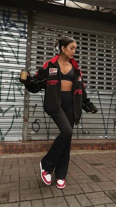 Outfits With Chicago 1s, Jordan 1 Chicago Outfit Woman, Varsity Red Jordan Outfit, Outfits With Sports Jersey, Outfits With Red Jordans 1s, White And Red Sneakers Outfit, How To Style Red Jordans, Red Racing Jacket Outfit, How To Style Red And Black Jordans