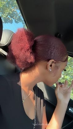 Burgundy Skunk Stripe Natural Hair, Dyed Hair 4c, Hair Dye Burgundy, Hair Thread, Burgundy Hair Dye, Wine Red Hair, Girl Hair Colors