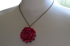 Pretty Vintage Retro Inspired Large Red Rose Necklace 16" Filigree Necklaces, Rose Necklace, Vintage Marketplace, My Whole Life, Candy Shop, Retro Inspired, Clothes And Accessories