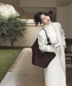 Dress Winter Outfit, Casual Dress Winter, Looks Rihanna, Outfit Elegantes, Winter Outfit Ideas, Dress Winter, Stylish Work Outfits, Simple Trendy Outfits