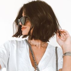 Corte de cabelo curto: 100 ideias para ter um visual versátil e refrescante Layered Bob Hairstyles, Trendy Short Haircuts, Super Hair, Short Hair Balayage, Trendy Haircuts, Short Hair Styles Easy, Short Bob Hairstyles