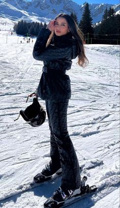 Family Ski, Family Ski Trip, Classy Winter Outfits, Classic Style Outfits