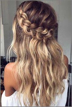 Luxy Hair, Boho Wedding Hair, Braid Hairstyle, Wedding Hair Inspiration, Braided Hairstyles For Wedding, Penteado Cabelo Curto, Messy Hair, Party Hairstyles, Loose Hairstyles